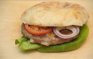 Punjena pljeskavica 300 grama