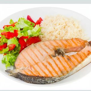 Salmao Grelhado c/Arroz, Batata Frita e Salada