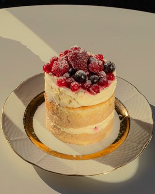 ჟოლოს მინი ტორტი