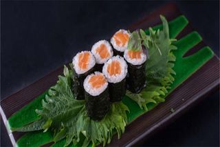 H1. Hossomaki salmone