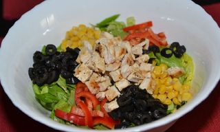 Salata cu piept de pui