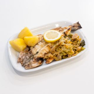 Robalo Escalado com Legumes 2 Pessoas