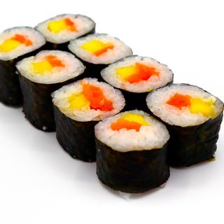 Salmão Manga Futomaki 8pçs