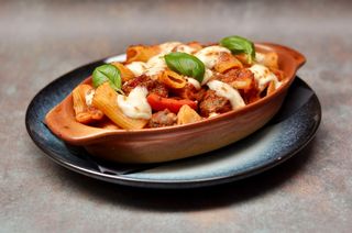 Rigatoni z klopsikami