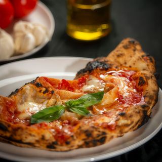 PIZZA CALZONE