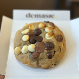 Cookie de tres chocolates