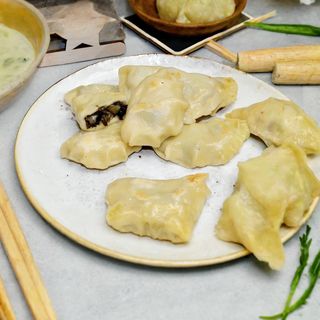 Pierogi z pieczarkami i serem