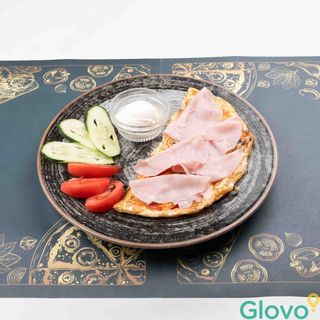 Omlet sa sirom i šunkom