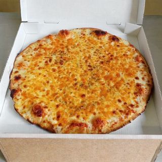 Pizza 4 Quesos (Mediana)