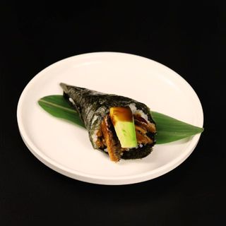 86 Temaki anguilla