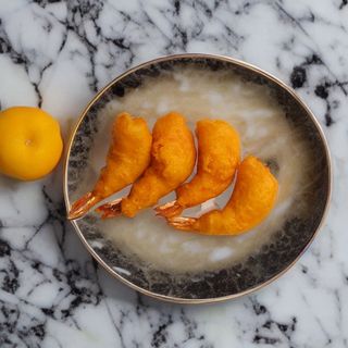 Beignets de Crevettes (4 Pcs) 
