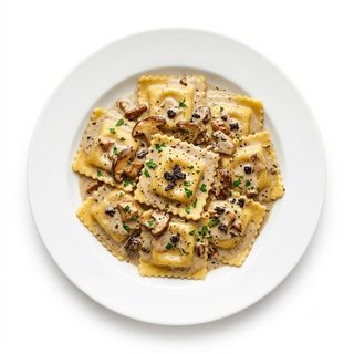 Ravioli Funghi Porcini Con Crema Di Funghi E Tartufo