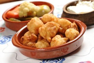 Uštipci s džemom ili kajmakom