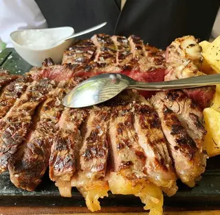 Costata Black Angus del Nebraska con patate - servizio per 2 persone