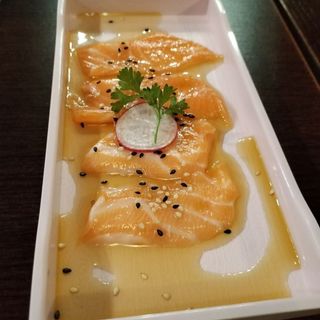 36. Carpaccio di salmone