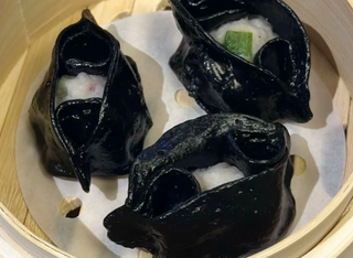 Ravioli di calamaro al vapore