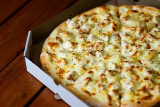 Піцца куряча