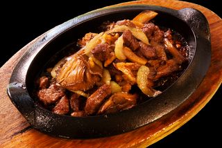 Solomillo A La Plancha Con Setas Y Coñac