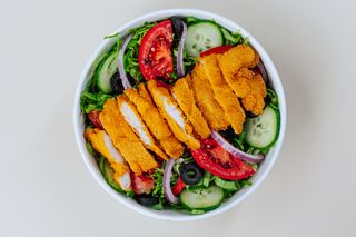 Salată Zeus Șnițel