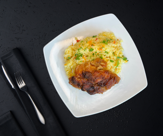 Felul doi-Orez cu pulpă de pui la cuptor