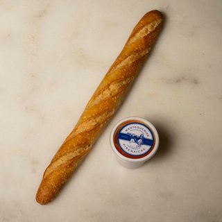 Tapa De Pan Con Tomate