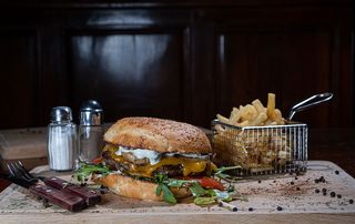 Grilled Beef Burger 750g