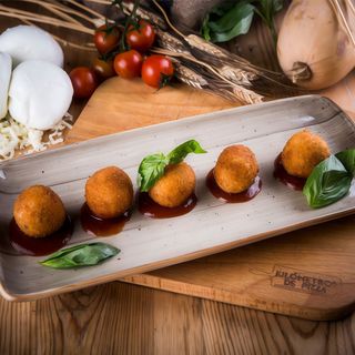 Croquetas de mozzarella