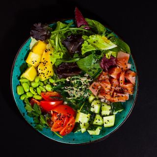 * Боул з тунцем