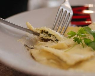 Ravioli Ricota e Espinafres