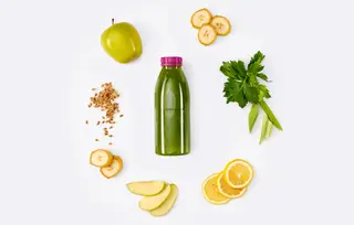 Detox смузі селера,огірок,яблуко,лимон,м'ята
