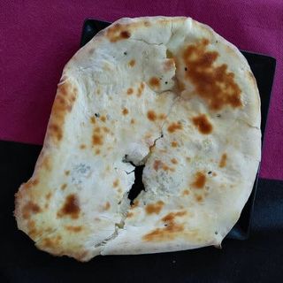 Naan Con Queso