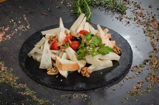 Plata sireva za dvije osobe