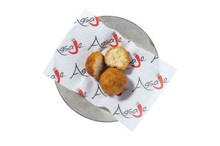 Arancino funghi porcini e salsiccia