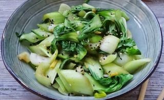 Pak choi saltati