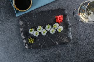 კიტრისა და ავოკადოს მაკი