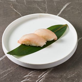 Nigiri branzino