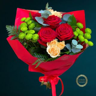 Buchet de flori “La multi ani!”
