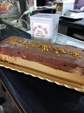 mattonella di gelato gianduia e pistacchio per 8/10 persone