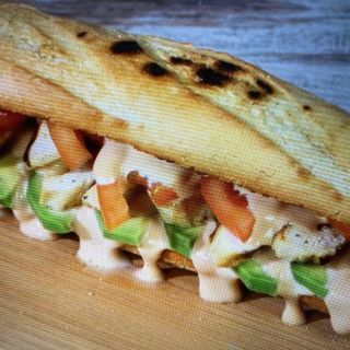 Bocadillo De Pechuga De Pollo