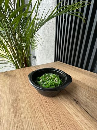 Sałatka goma wakame