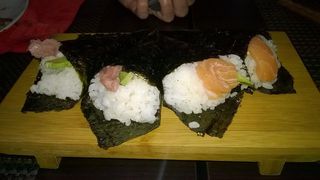 71. Temaki Τοnnο 1 pz