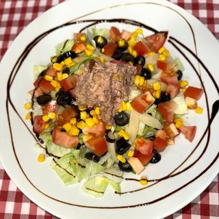 Ensalada Capricciosa