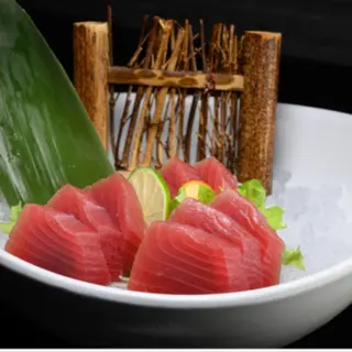 J32 Sashimi tonno - 6 pezzi