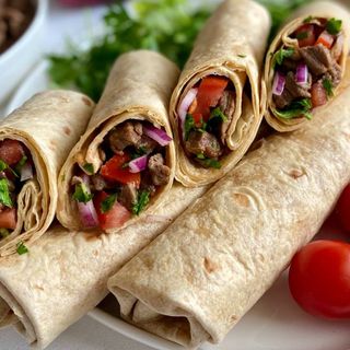 Kebab w Tortilli Sredni