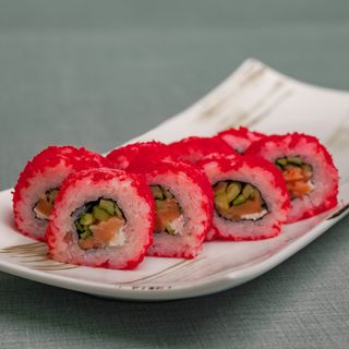 Ролл "Калифорния" с лососем