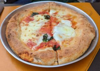 Margherita al tegamino