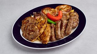 Mix grill duża porcja grillowanych przysmaków dla 2 osób