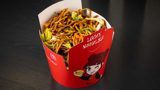 Noodles de grau cu legume portie mare