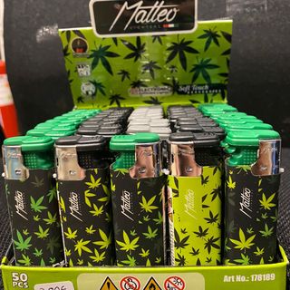 Isqueiro Folhas Cannabis 