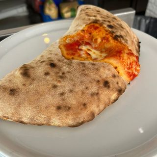 Pizza Calzone